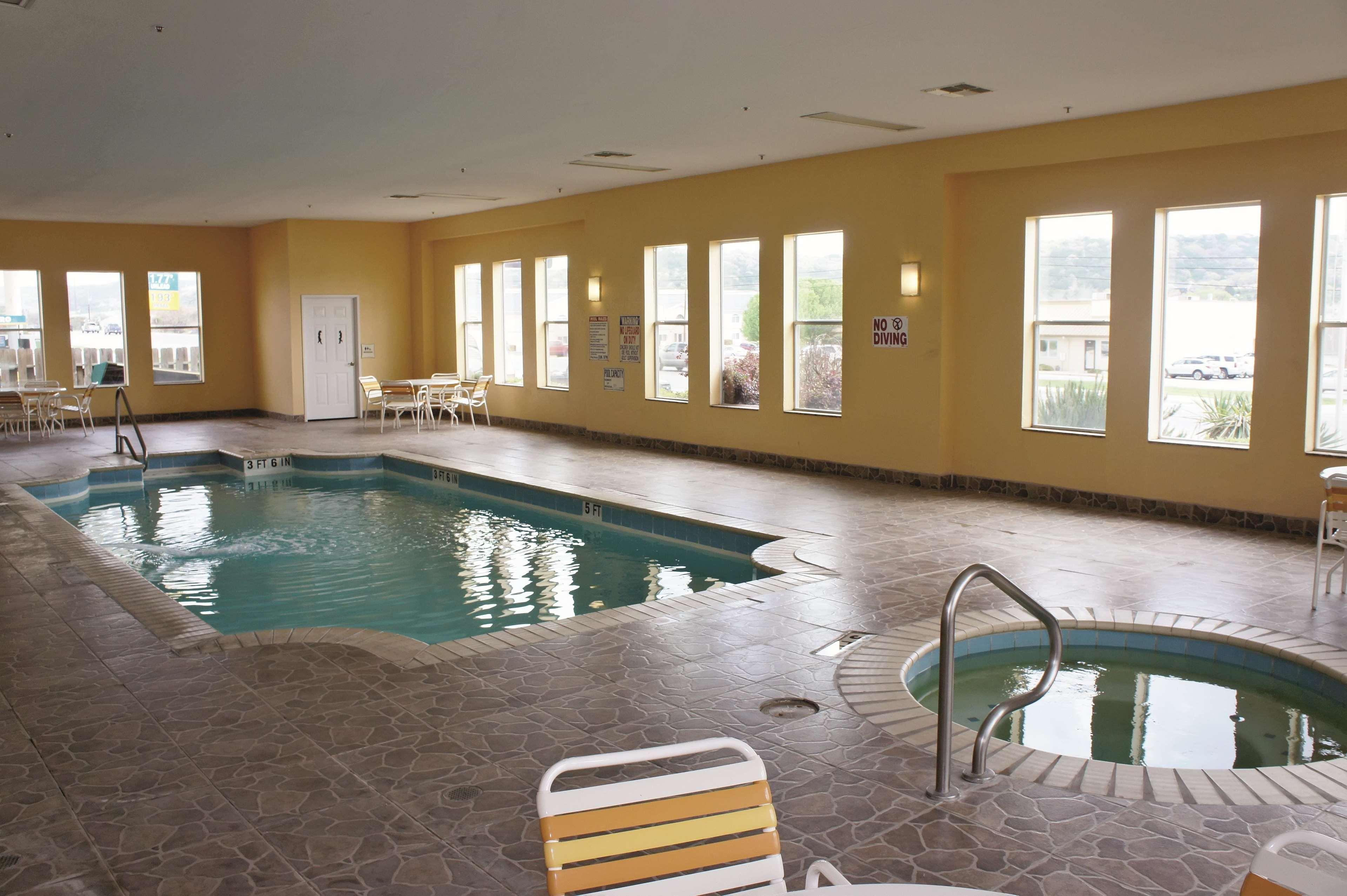 La Quinta By Wyndham Кервилл Экстерьер фото